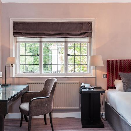 Gorse Hill Hotel Woking Esterno foto